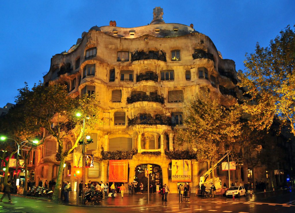 Casa Milà Barcelona Gaudí 